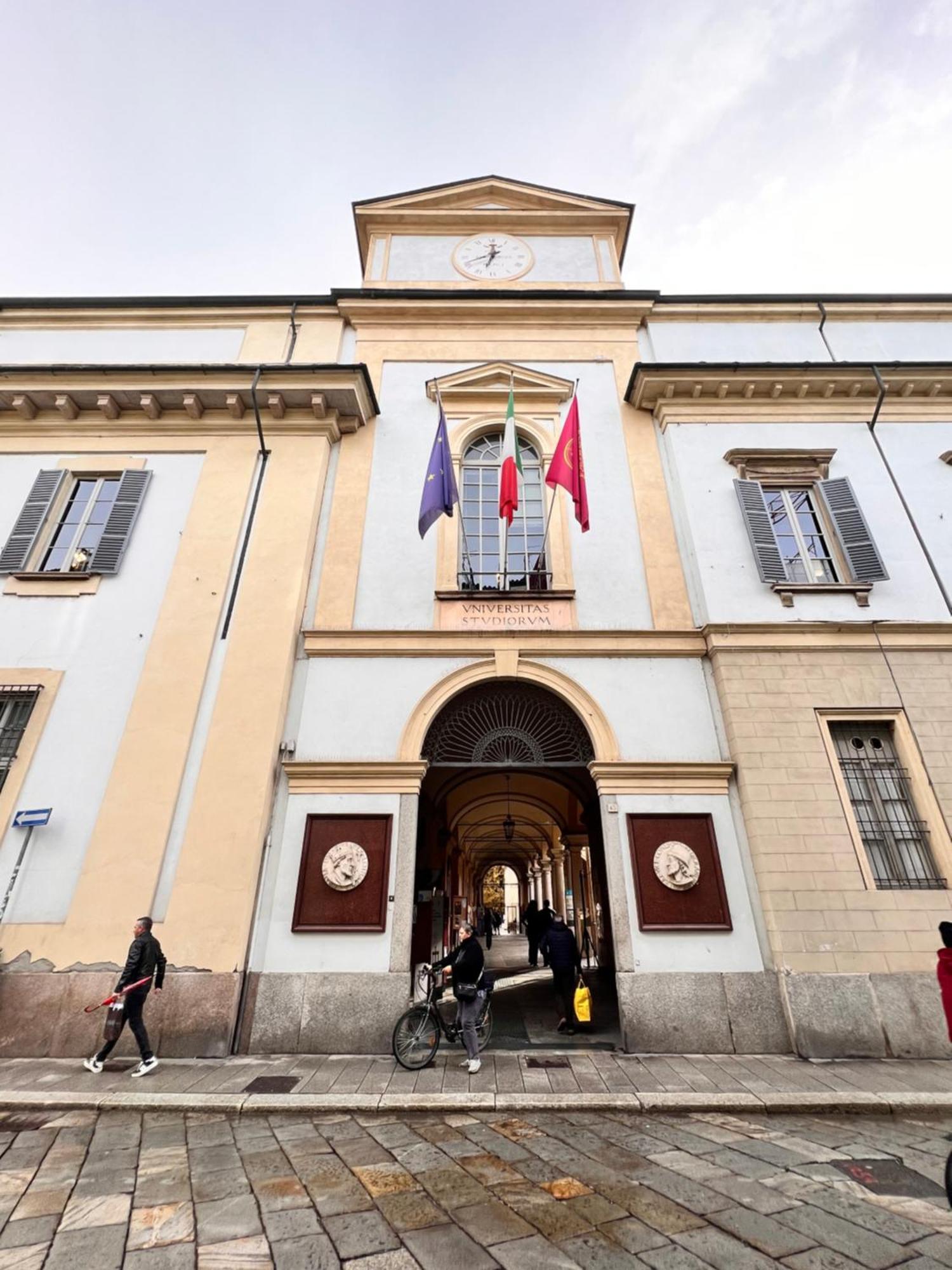 Апартаменты Dimora Palazzo Delle Gabette - Centro Storico Павия Экстерьер фото