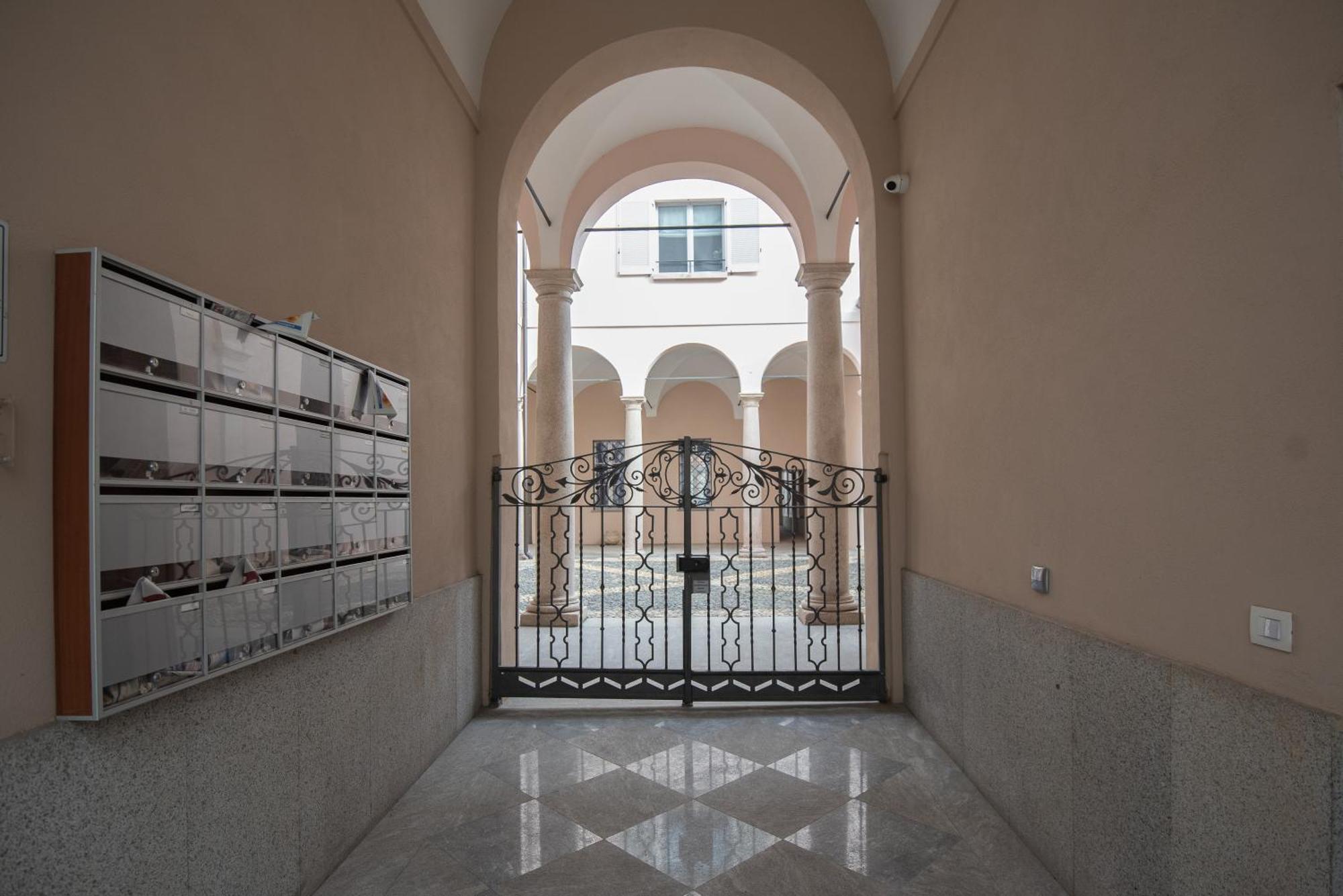 Апартаменты Dimora Palazzo Delle Gabette - Centro Storico Павия Экстерьер фото